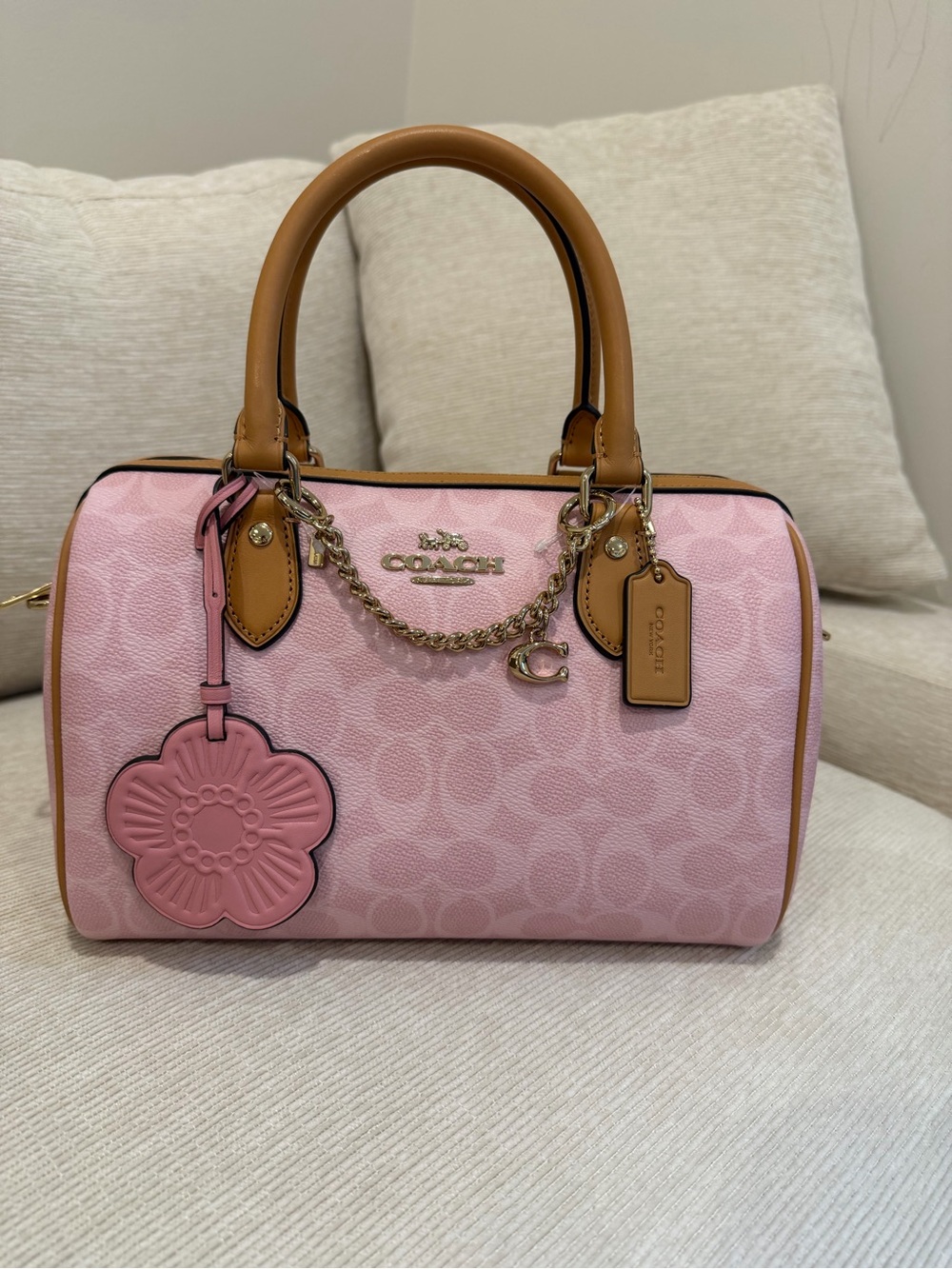 Coach powder pink medium rowan